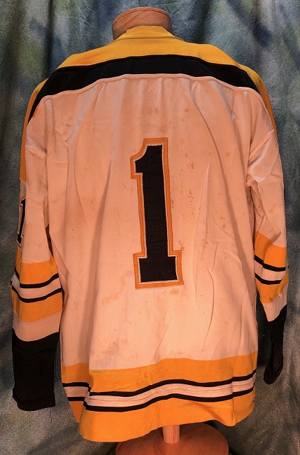 Frosty's Hockey World - Boston Bruins Jersey History: 1970-1971